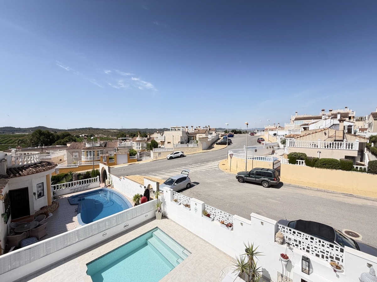 Huvila San Miguel de Salinas, Alicante, Espanja 3 makuuhuonetta, 160 m2 No. 190107