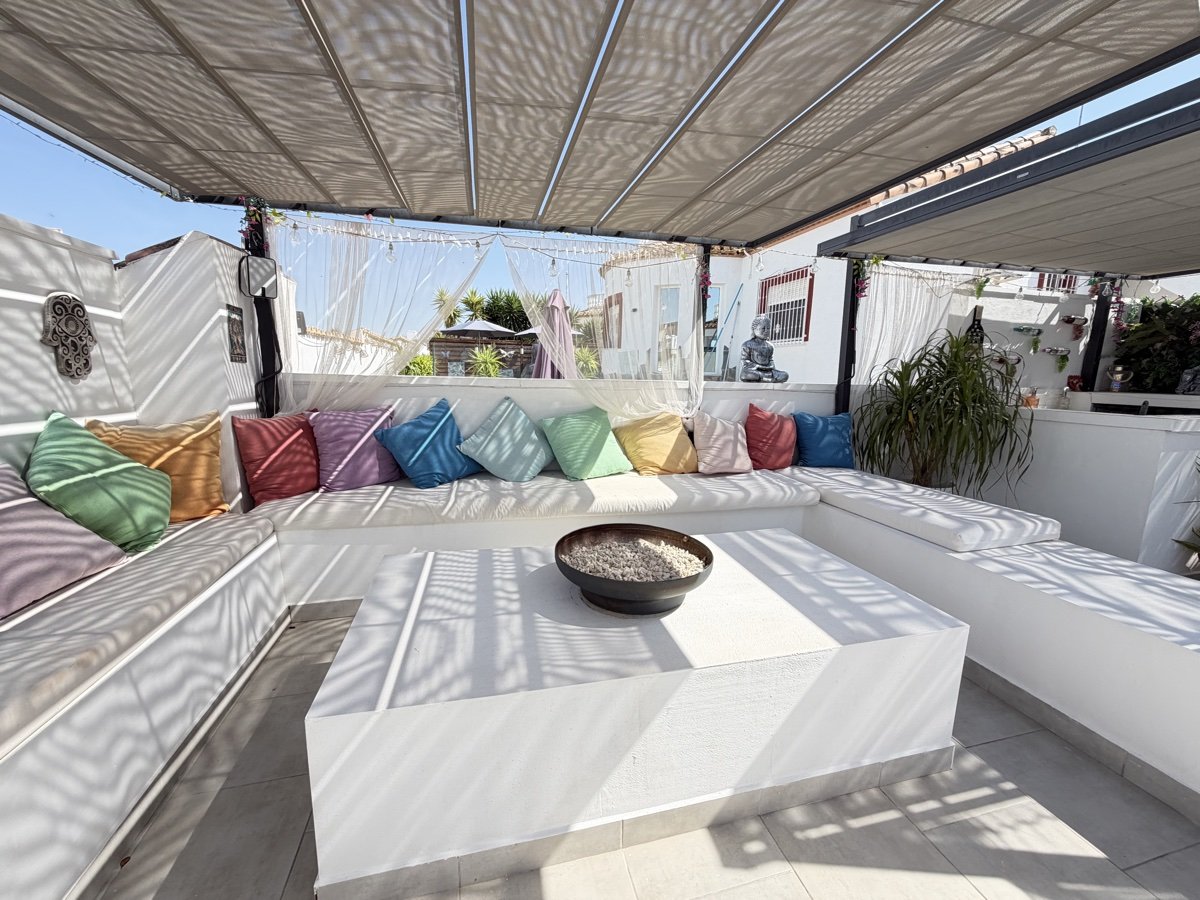 Huvila San Miguel de Salinas, Alicante, Espanja 3 makuuhuonetta, 160 m2 No. 190107