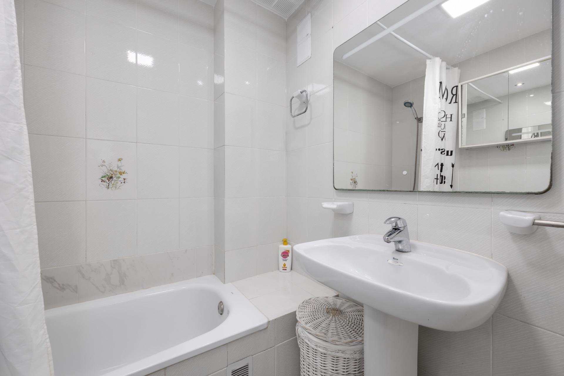 Wohnung in Torrevieja, Alicante, Spanien 2 Schlafzimmer, 61 m2 Nr. 194876