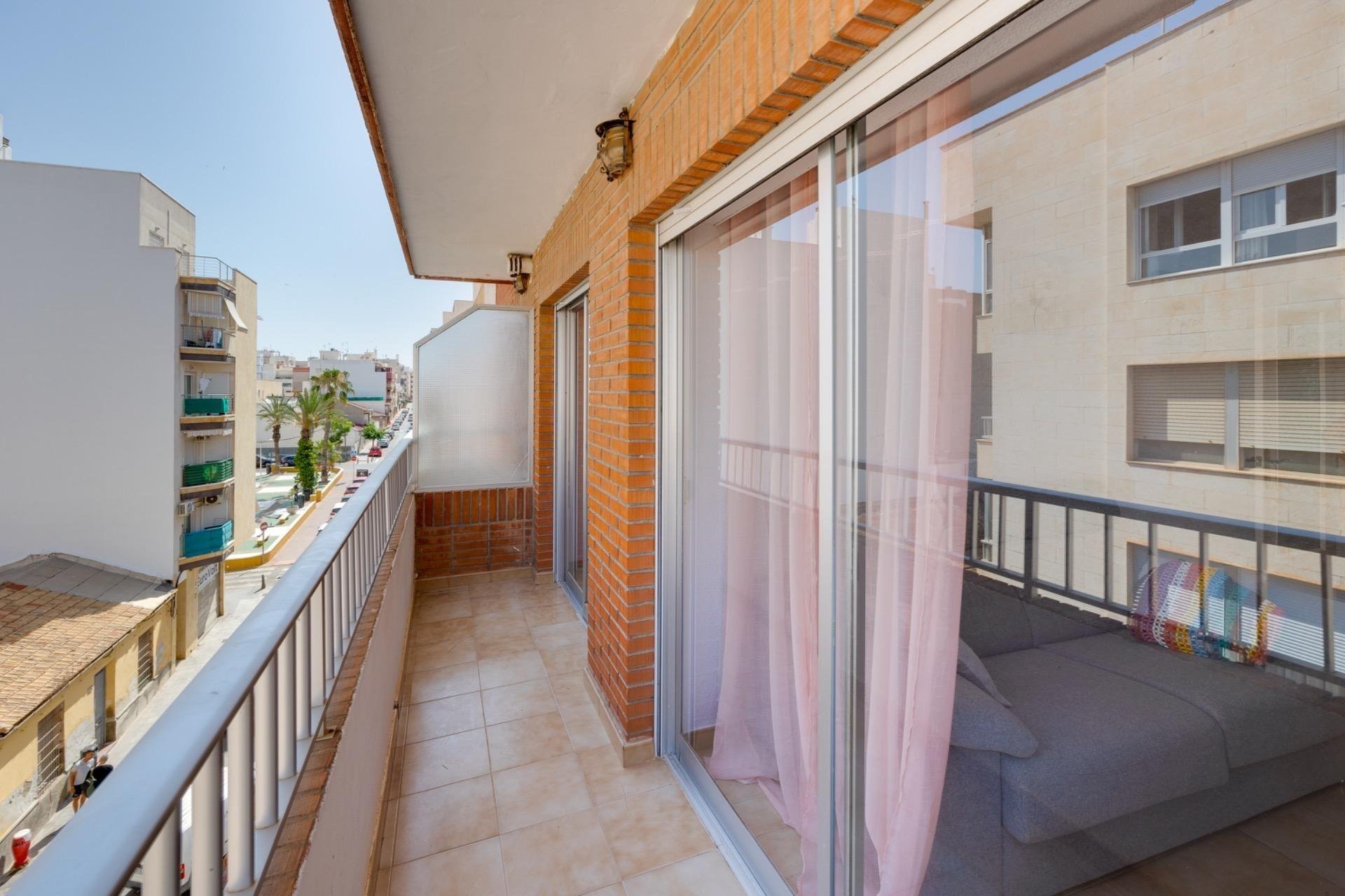 Wohnung in Torrevieja, Alicante, Spanien 2 Schlafzimmer, 61 m2 Nr. 194876