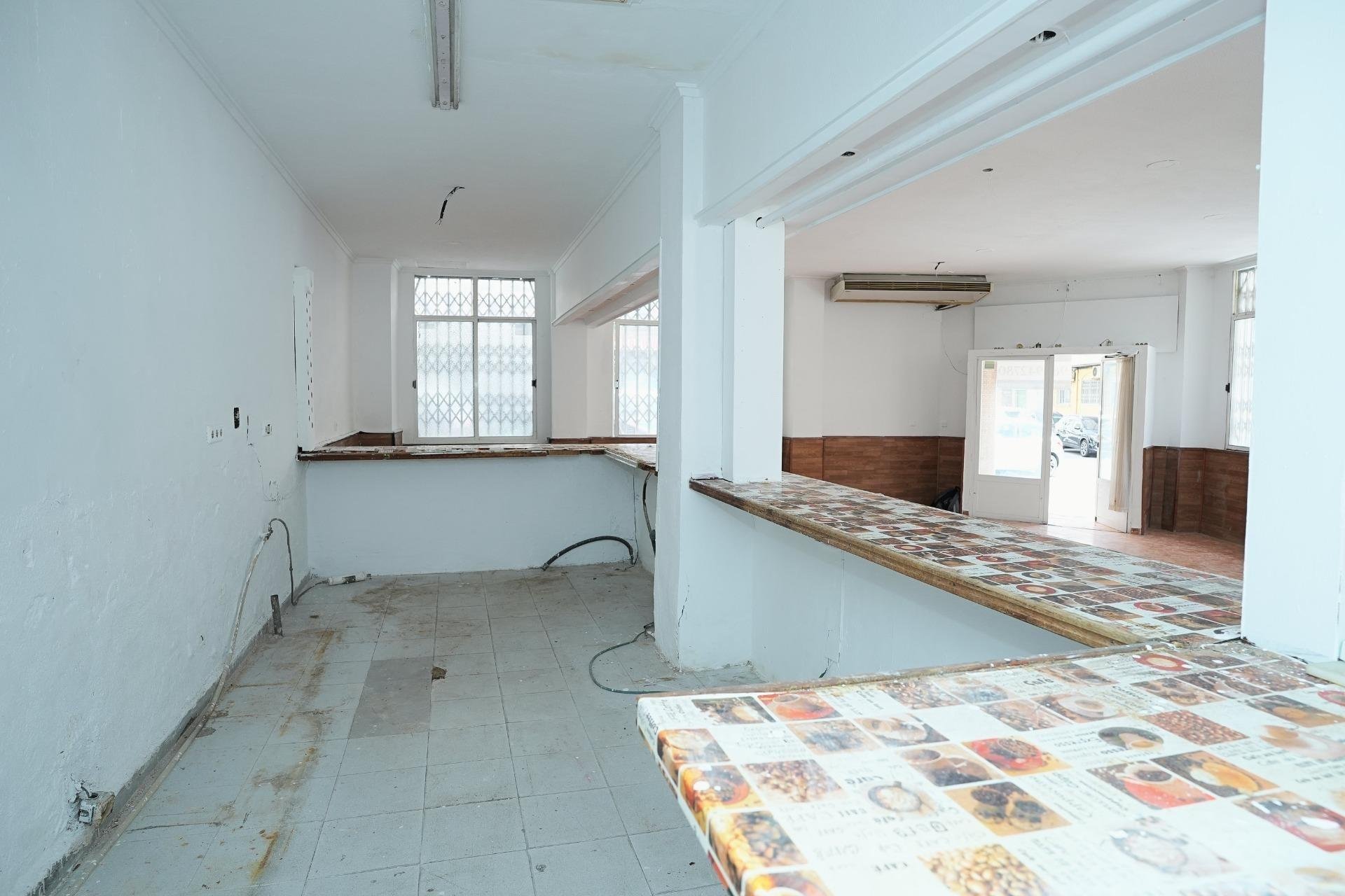 Komerciāls īpašums Torrevieja, Alicante, Spānijā 3 istabas, 107 m2 Nr. 194877