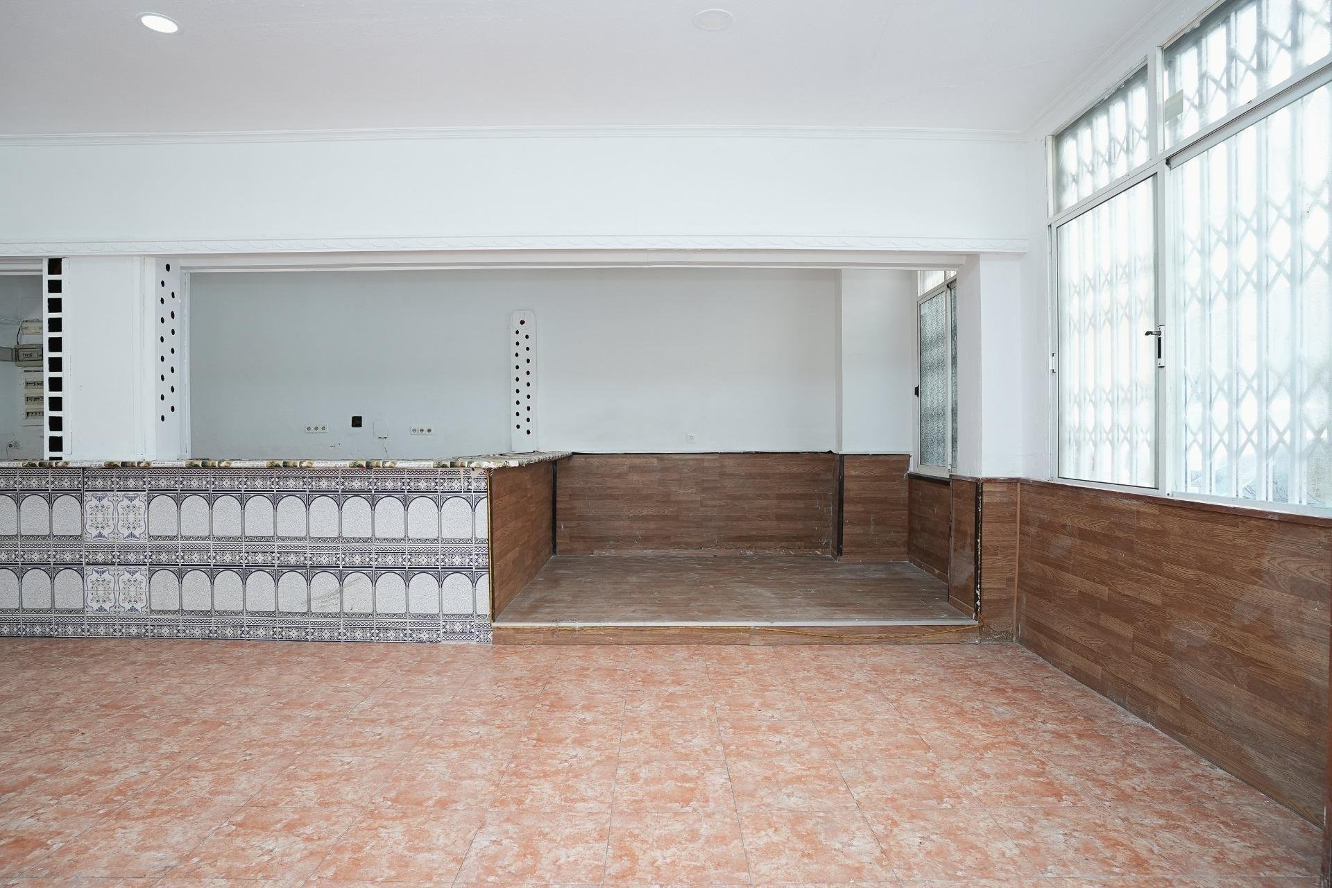 Komerciāls īpašums Torrevieja, Alicante, Spānijā 3 istabas, 107 m2 Nr. 194877