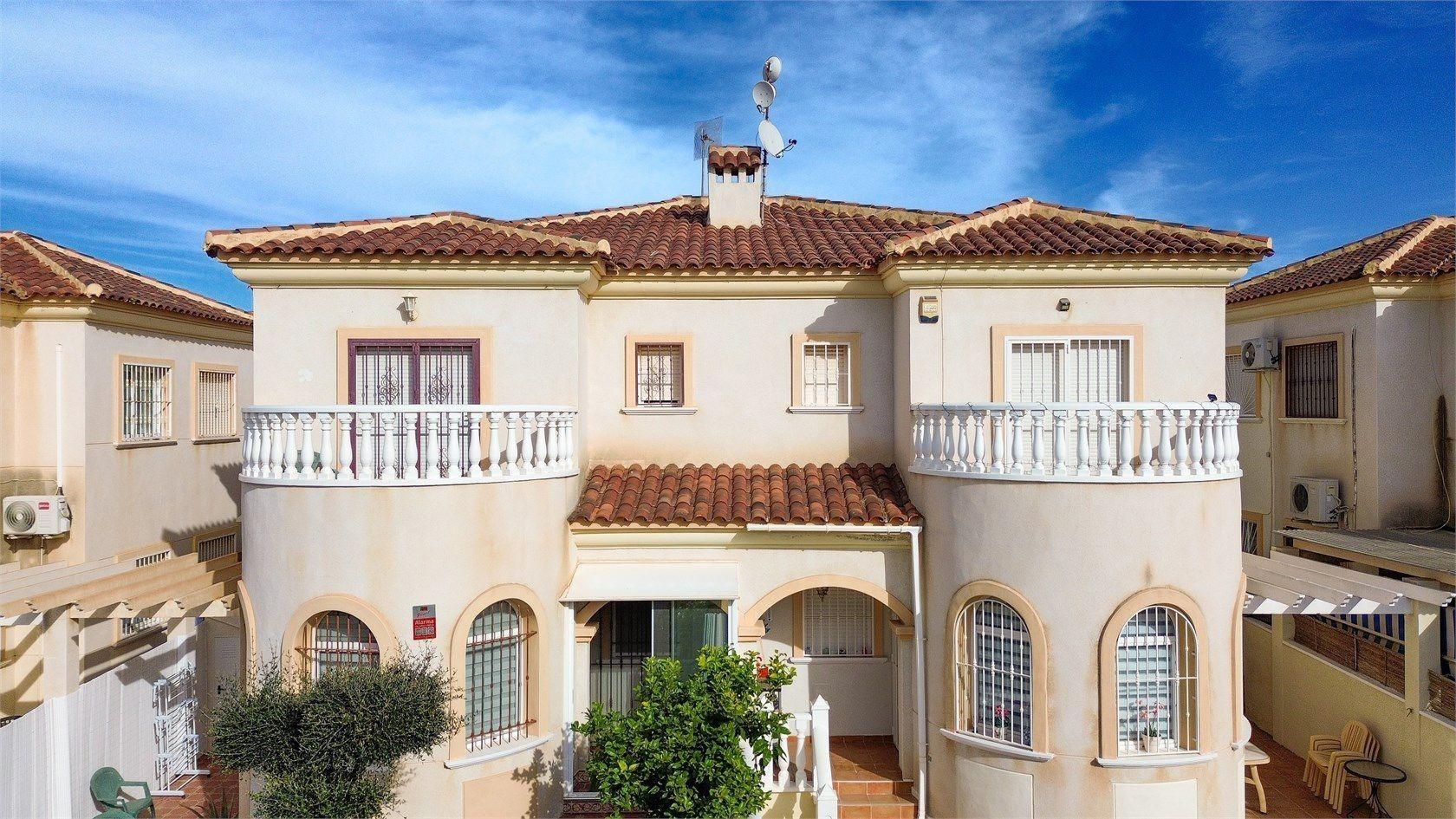Villa i Torrevieja, Alicante, Spanien 3 sovrum, 76 kvm. Nr. 194878