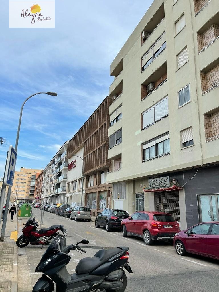 Liikekiinteistö Gandia, Valencia, Espanja 23 makuuhuonetta, 4148 m2 No. 168711