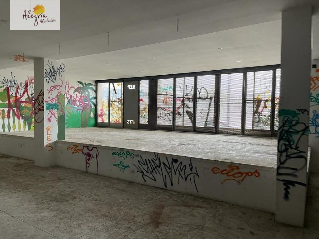 Liikekiinteistö Gandia, Valencia, Espanja 23 makuuhuonetta, 4148 m2 No. 168711