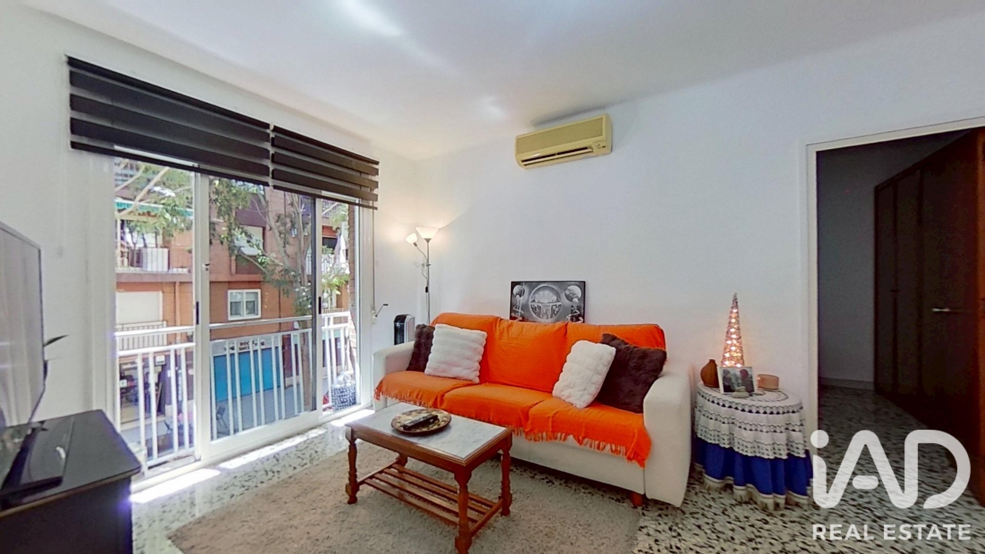 Apartment à Viladecans, Barcelona, Espagne 4 chambres, 87 m2 No. 187925