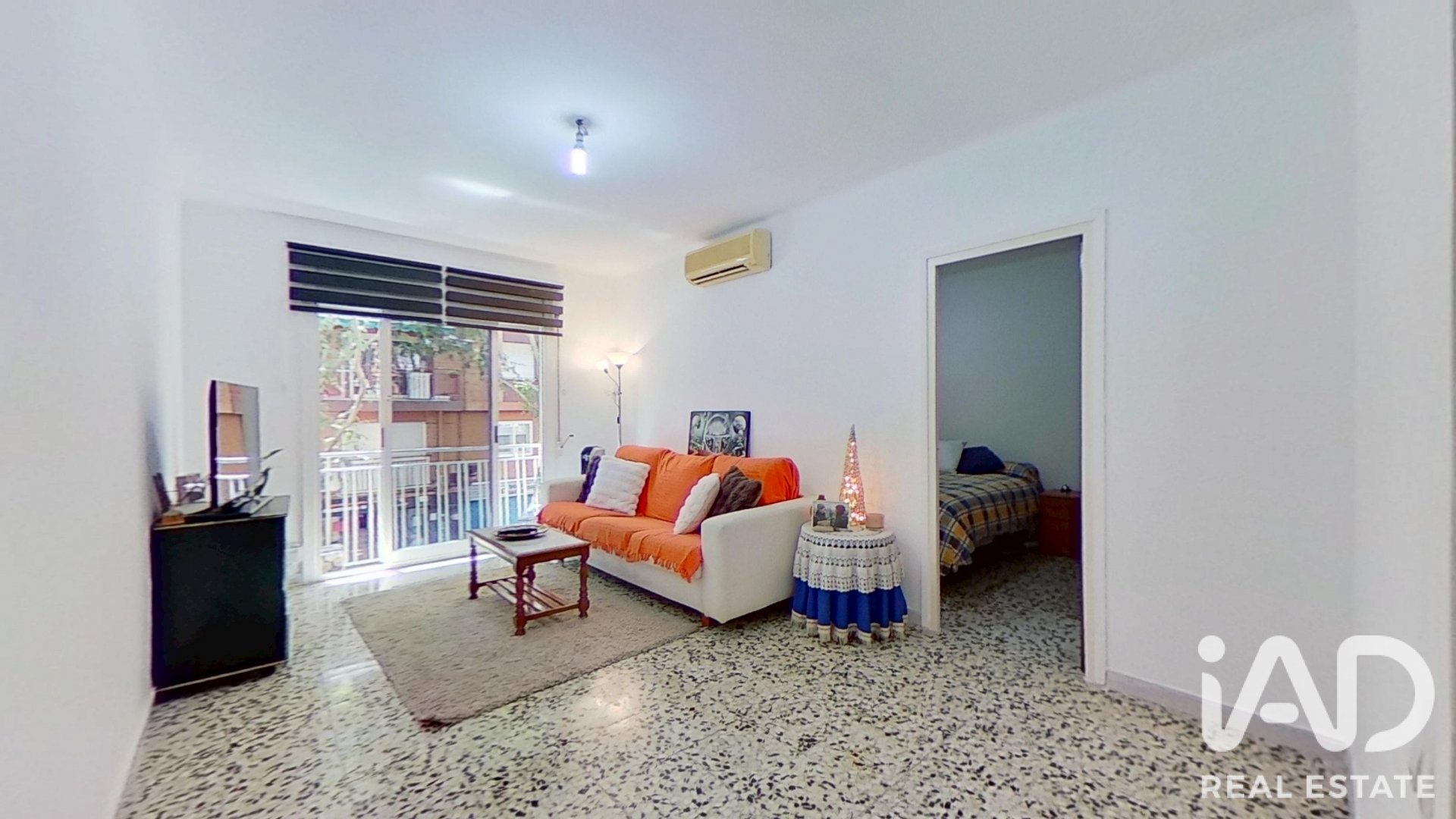 Apartment à Viladecans, Barcelona, Espagne 4 chambres, 87 m2 No. 187925