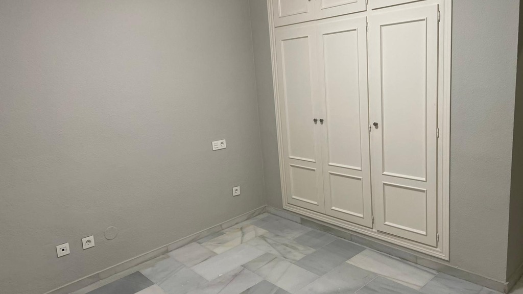 Apartamento en Málaga, España 5 dormitorios, 225 m2 No. 107119