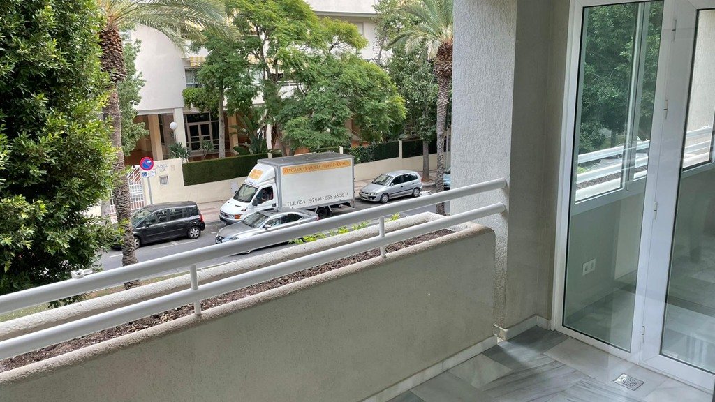 Apartamento en Málaga, España 5 dormitorios, 225 m2 No. 107119