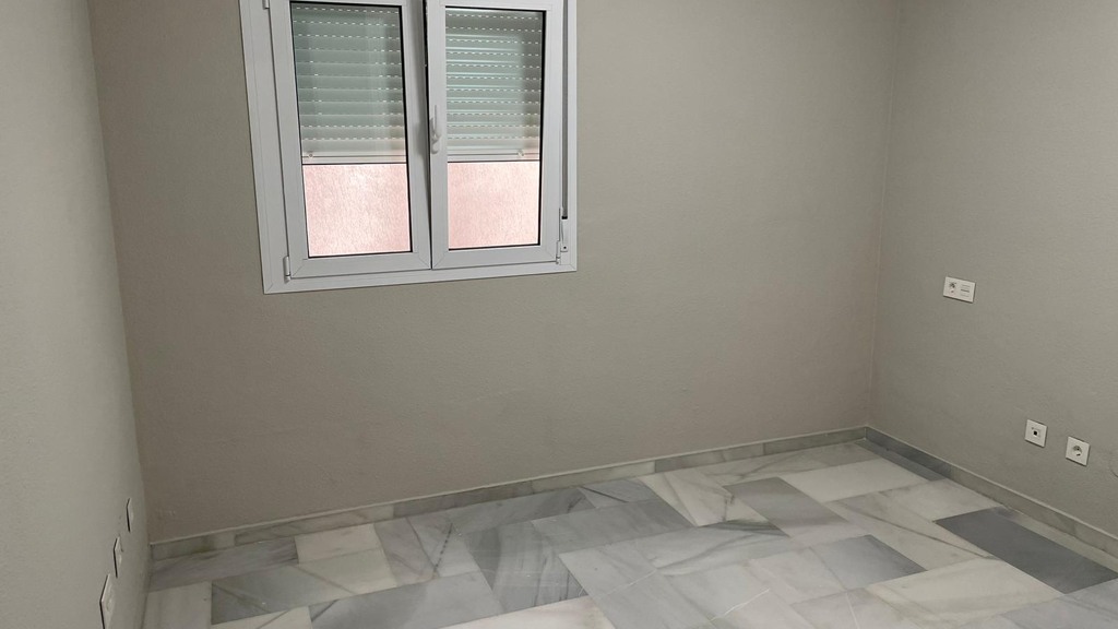 Apartamento en Málaga, España 5 dormitorios, 225 m2 No. 107119
