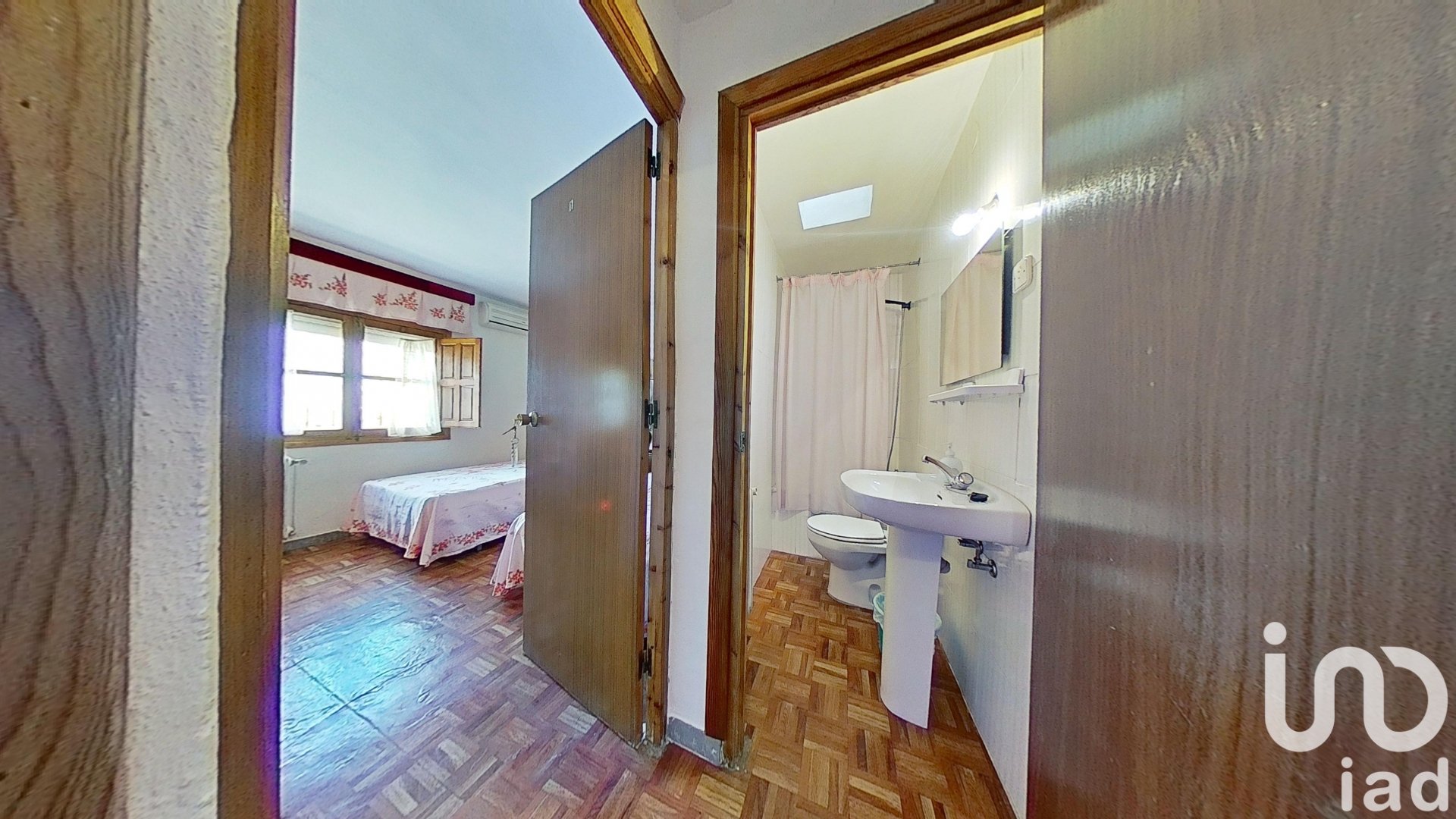 Liikekiinteistö Espanja 560 m2 No. 153192