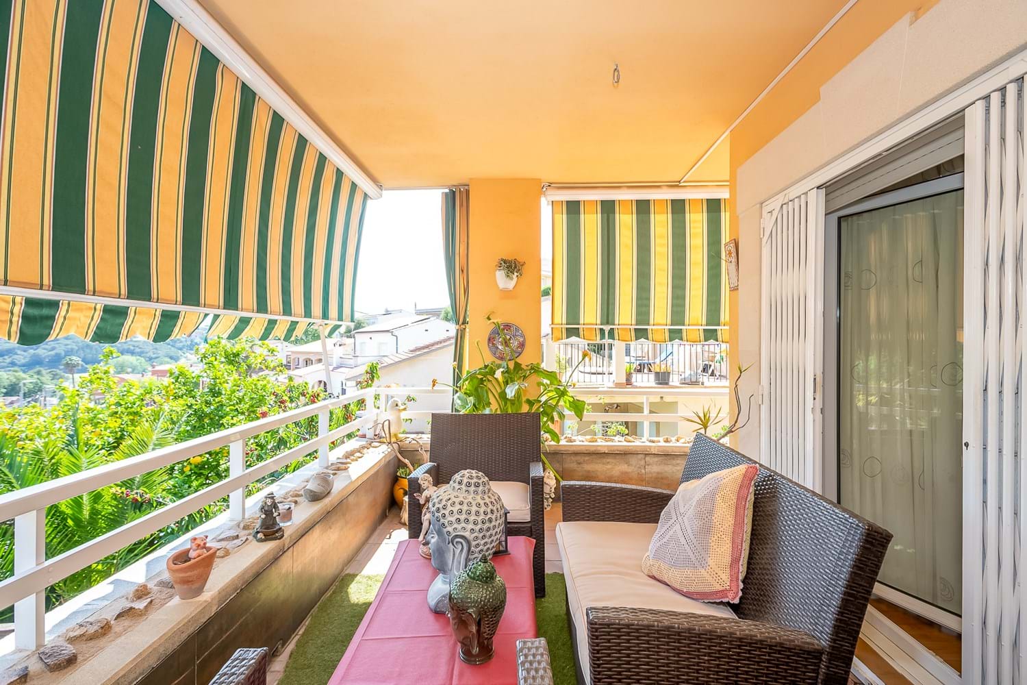 Hus i Lloret de Mar, Girona, Spanien 5 rum, 253 kvm. Nr. 143867