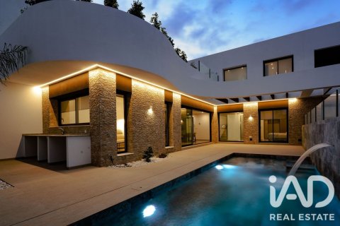 Townhouse in Almoradi, Alicante, Spain 3 bedrooms, 140 sq.m. No. 187911