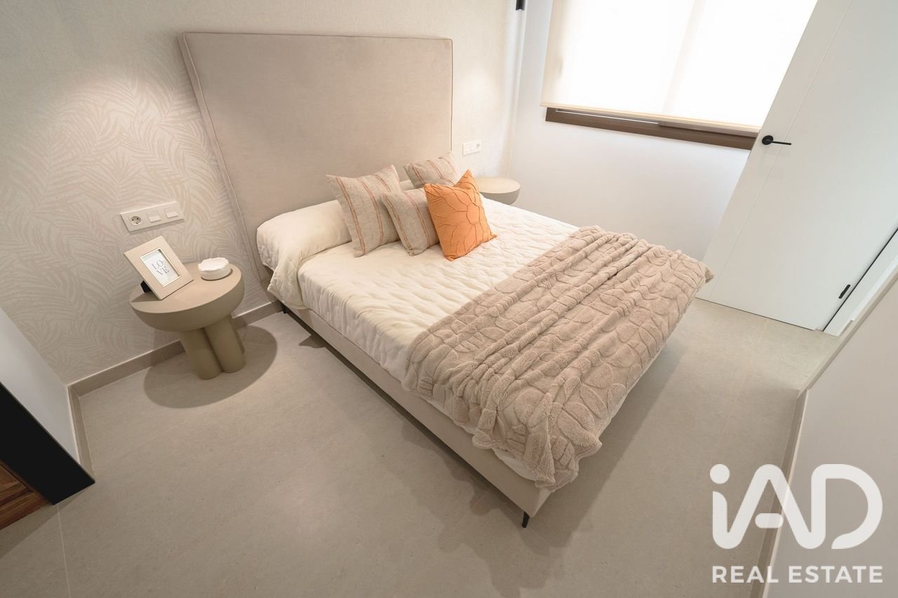 Townhouse in Almoradi, Alicante, Spain 3 bedrooms, 140 sq.m. No. 187911