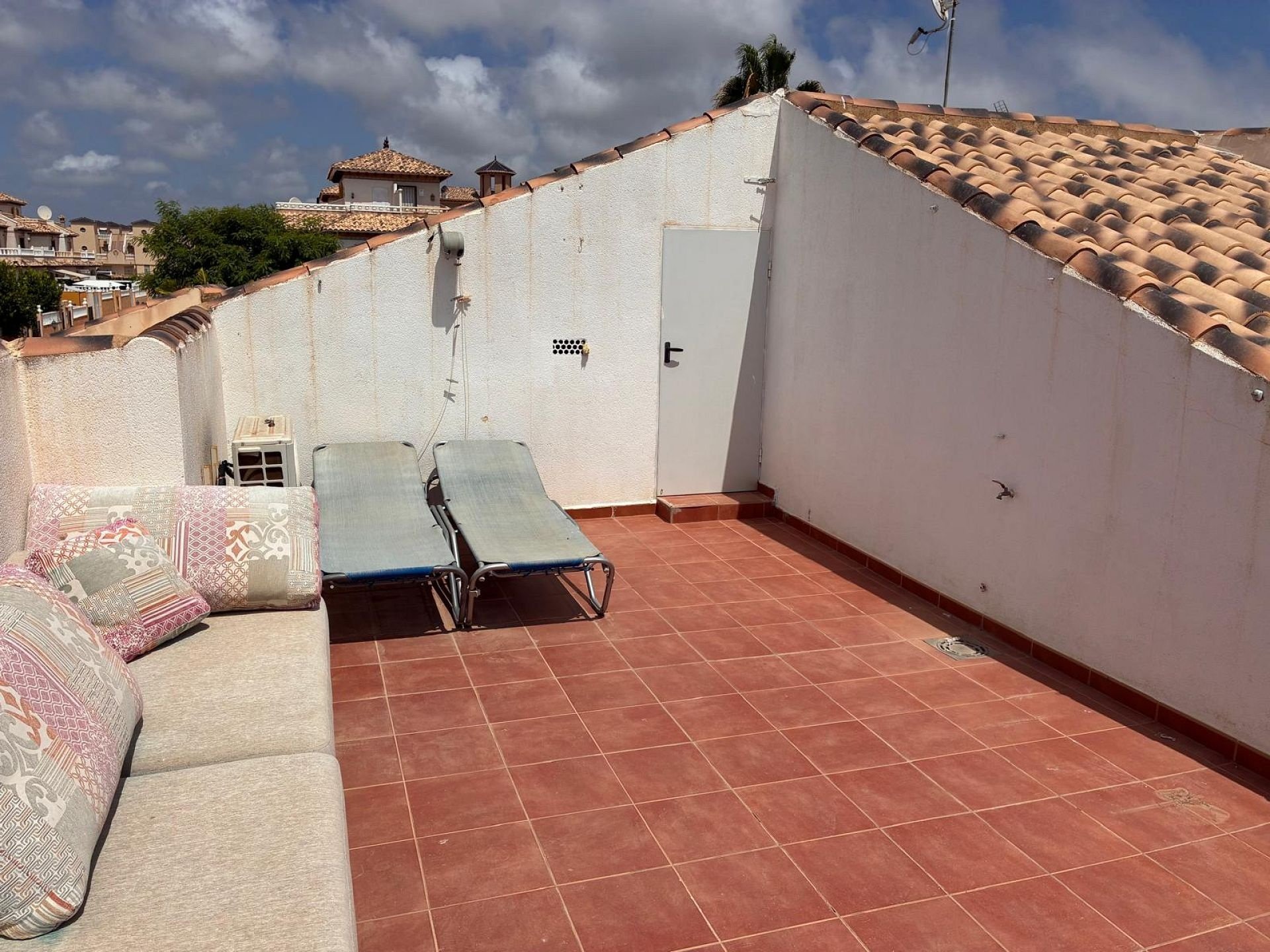 Villa i Alicante, Spanien 2 sovrum, 62 kvm. Nr. 192055