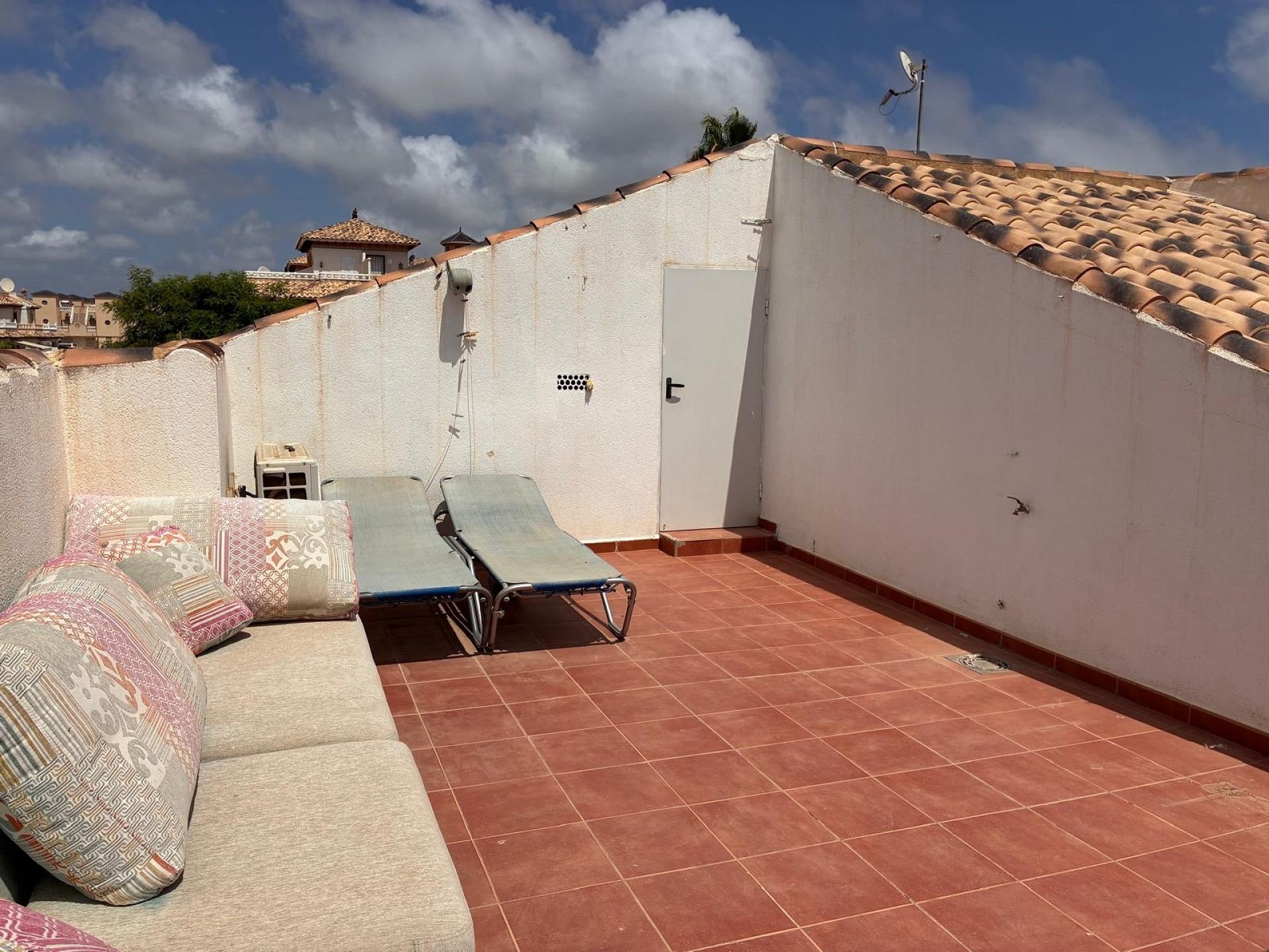 Villa i Alicante, Spanien 2 sovrum, 62 kvm. Nr. 192055