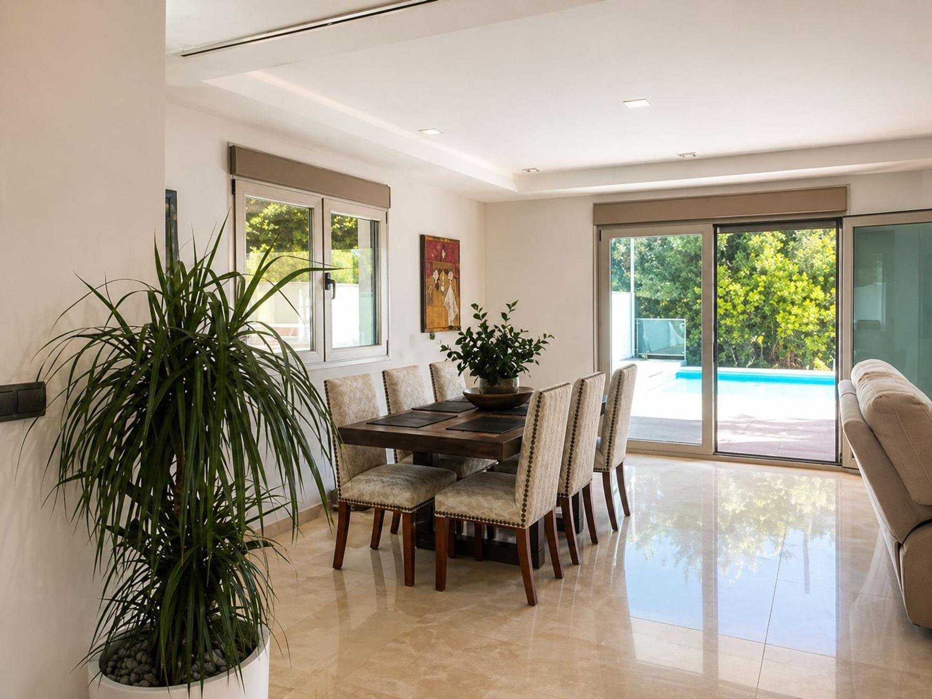 Villa in Alicante, Spanien 5 Schlafzimmer, 400 m2 Nr. 168803