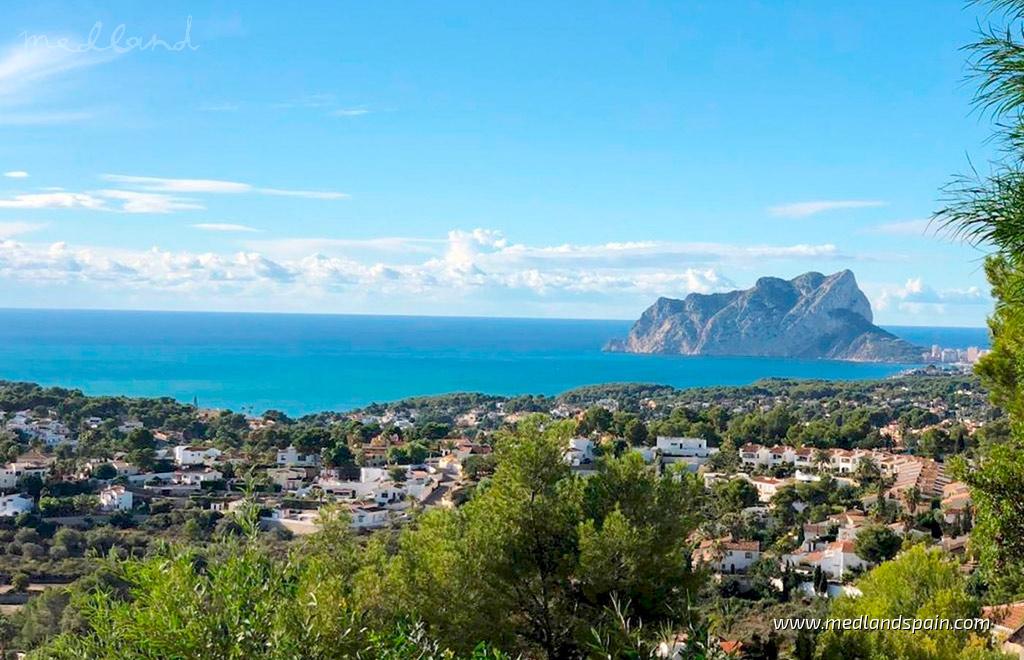 Villa in Moraira, Alicante, Spain 3 bedrooms, 270 sq.m. No. 196878