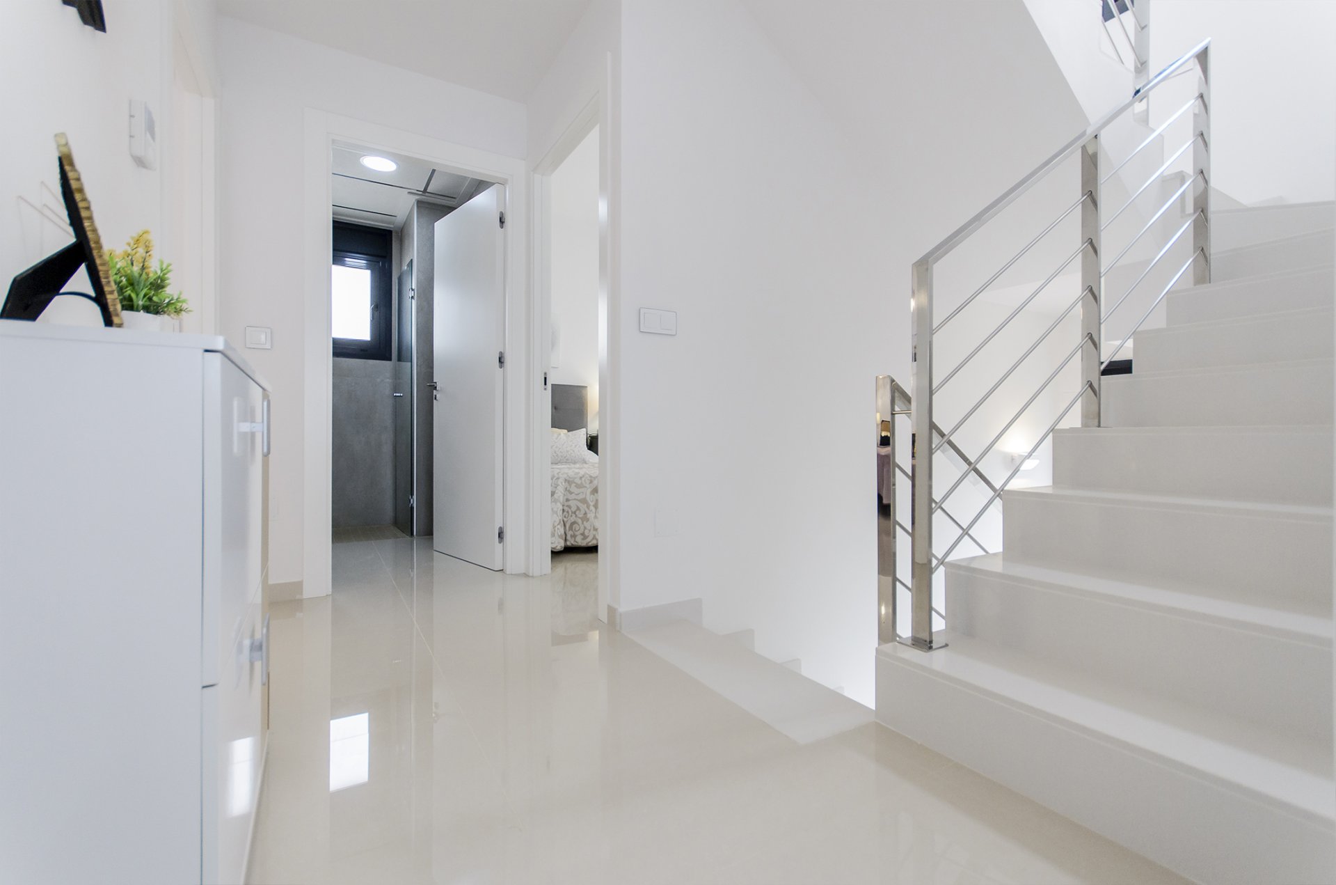 Huvila San Miguel de Salinas, Alicante, Espanja 4 makuuhuonetta, 135 m2 No. 163696