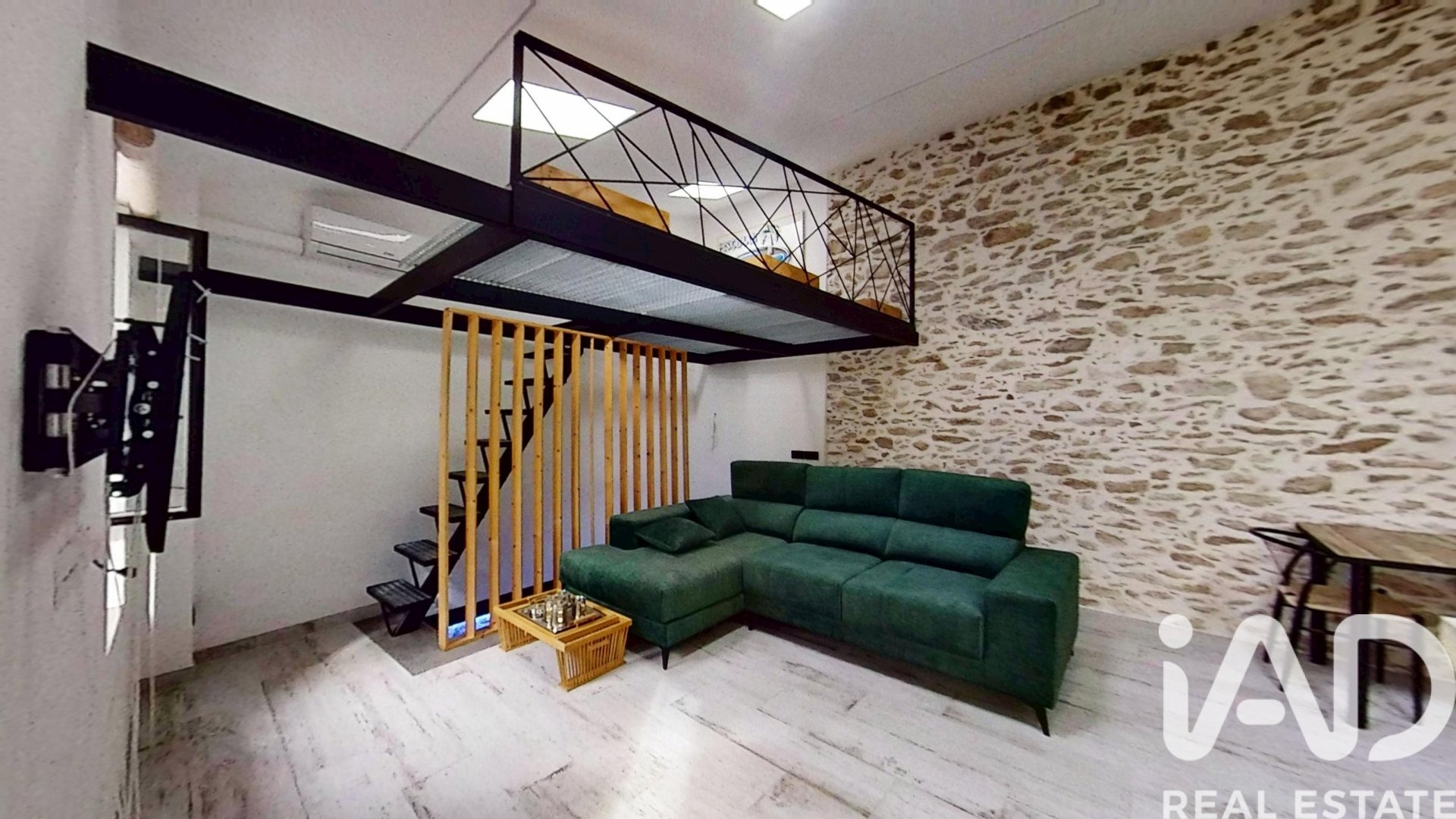 Villa in El Vendrell, Tarragona, Spain 1 bedroom, 90 sq.m. No. 185140