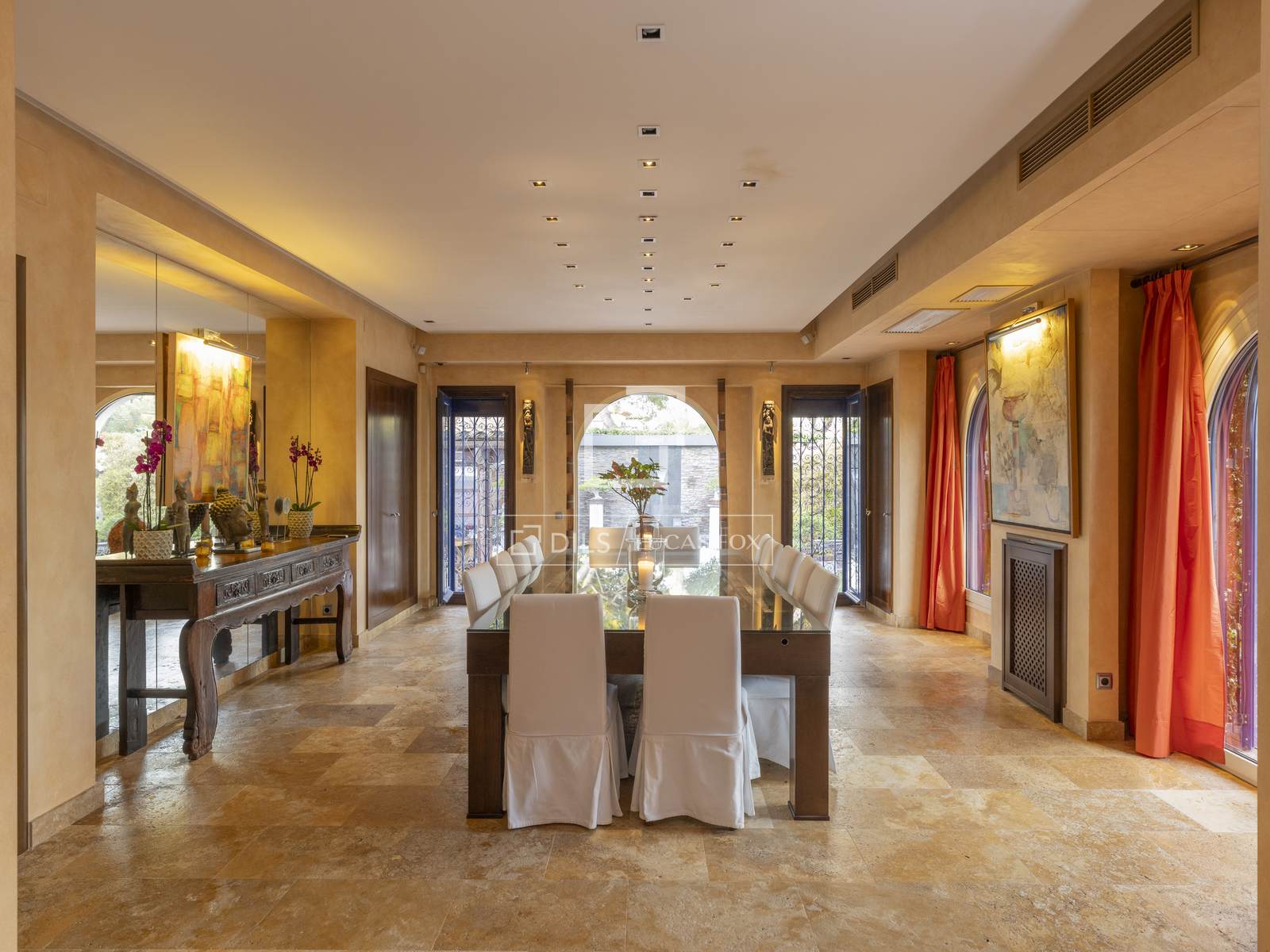 Villa i Sitges, Barcelona, Spanien 8 sovrum, 1200 kvm. Nr. 150426