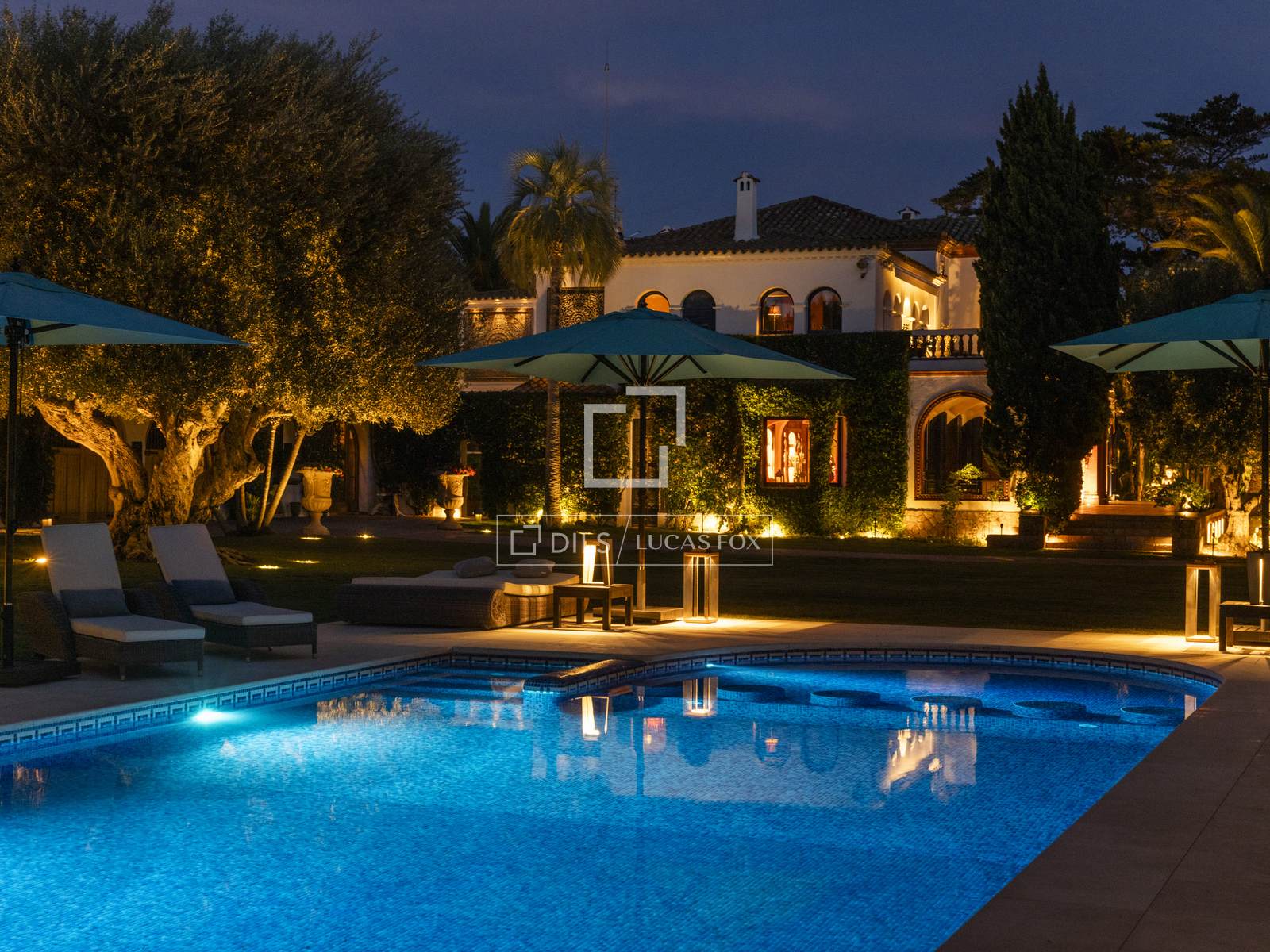 Villa i Sitges, Barcelona, Spanien 8 sovrum, 1200 kvm. Nr. 150426