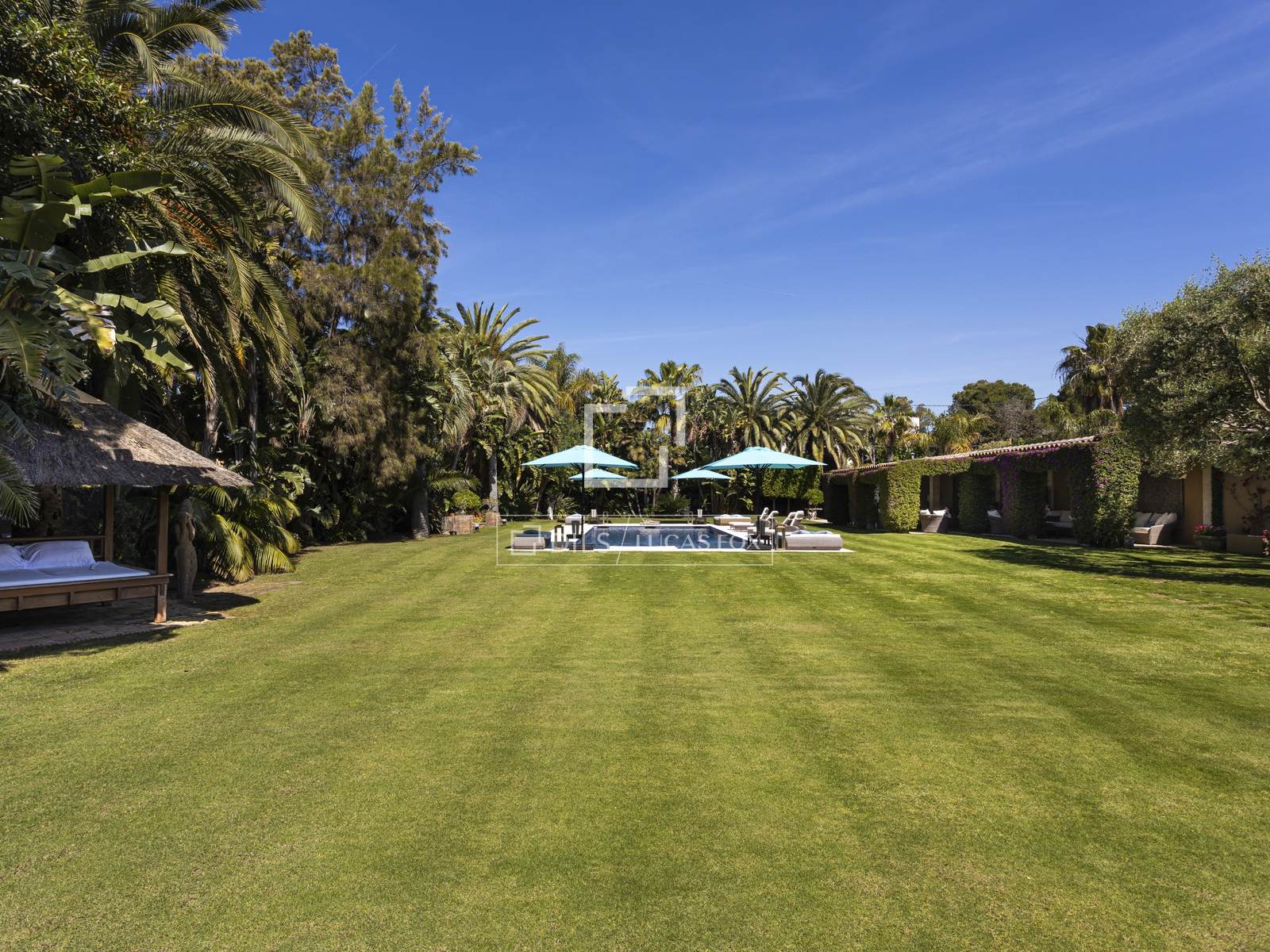 Villa i Sitges, Barcelona, Spanien 8 sovrum, 1200 kvm. Nr. 150426