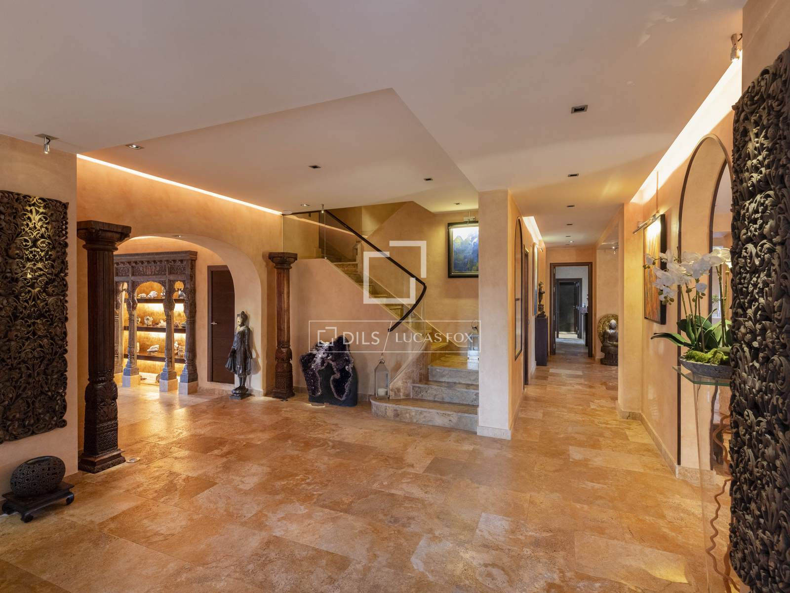 Villa i Sitges, Barcelona, Spanien 8 sovrum, 1200 kvm. Nr. 150426