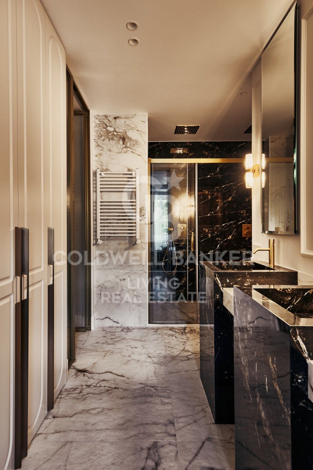 Apartment à Madrid, Espagne 5 chambres, 315 m2 No. 178605