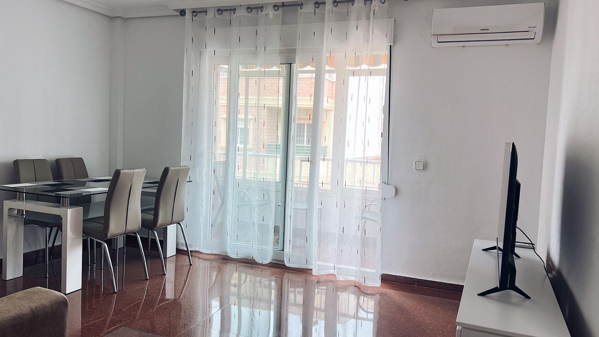 Dzīvoklis Torrevieja, Alicante, Spānijā 2 istabas, 72 m2 Nr. 182872