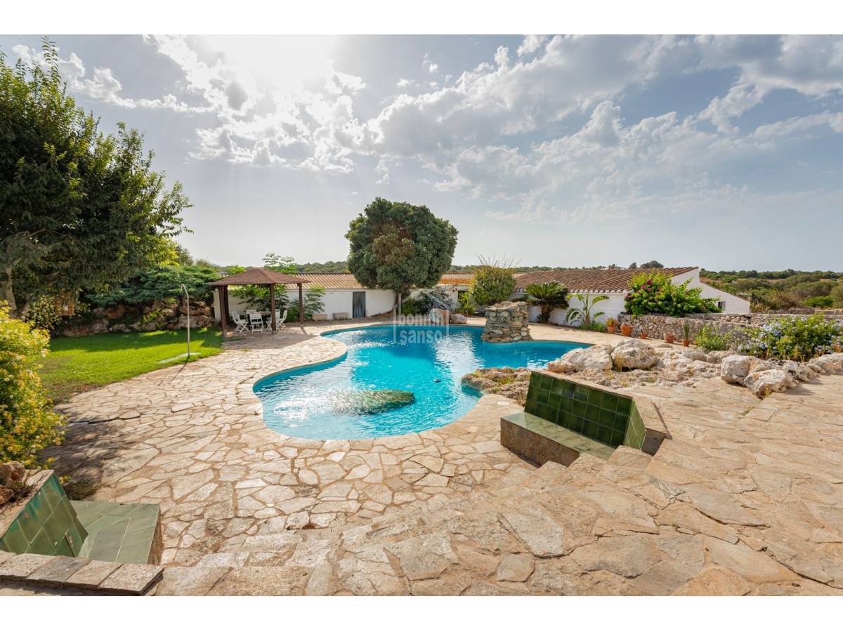 Villa i Ferreries, Menorca, Spanien 4 sovrum, 568 kvm. Nr. 193050