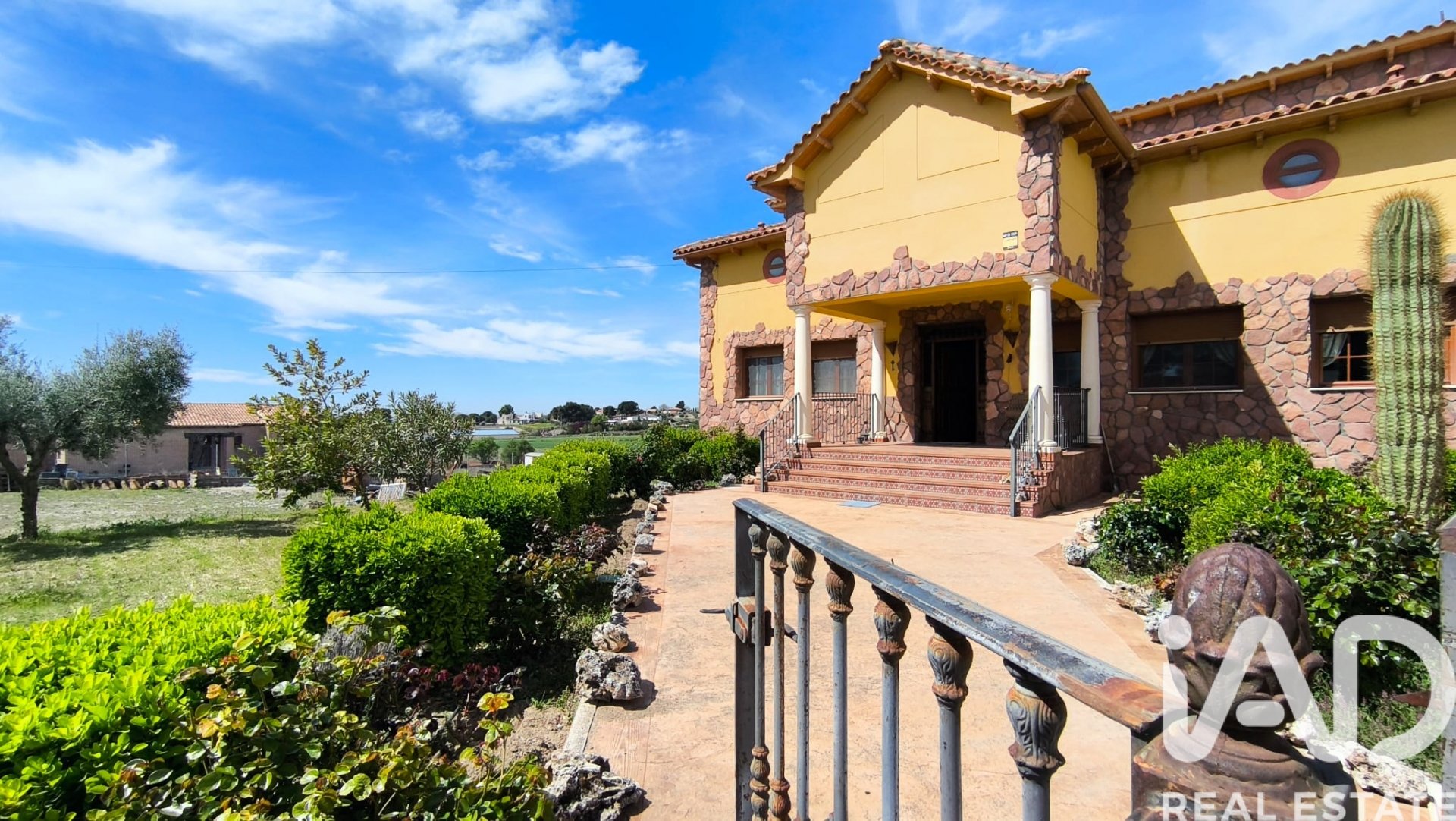 House in Colmenar de Oreja, Madrid, Spanien 3 Schlafzimmer, 466 m2 Nr. 172679