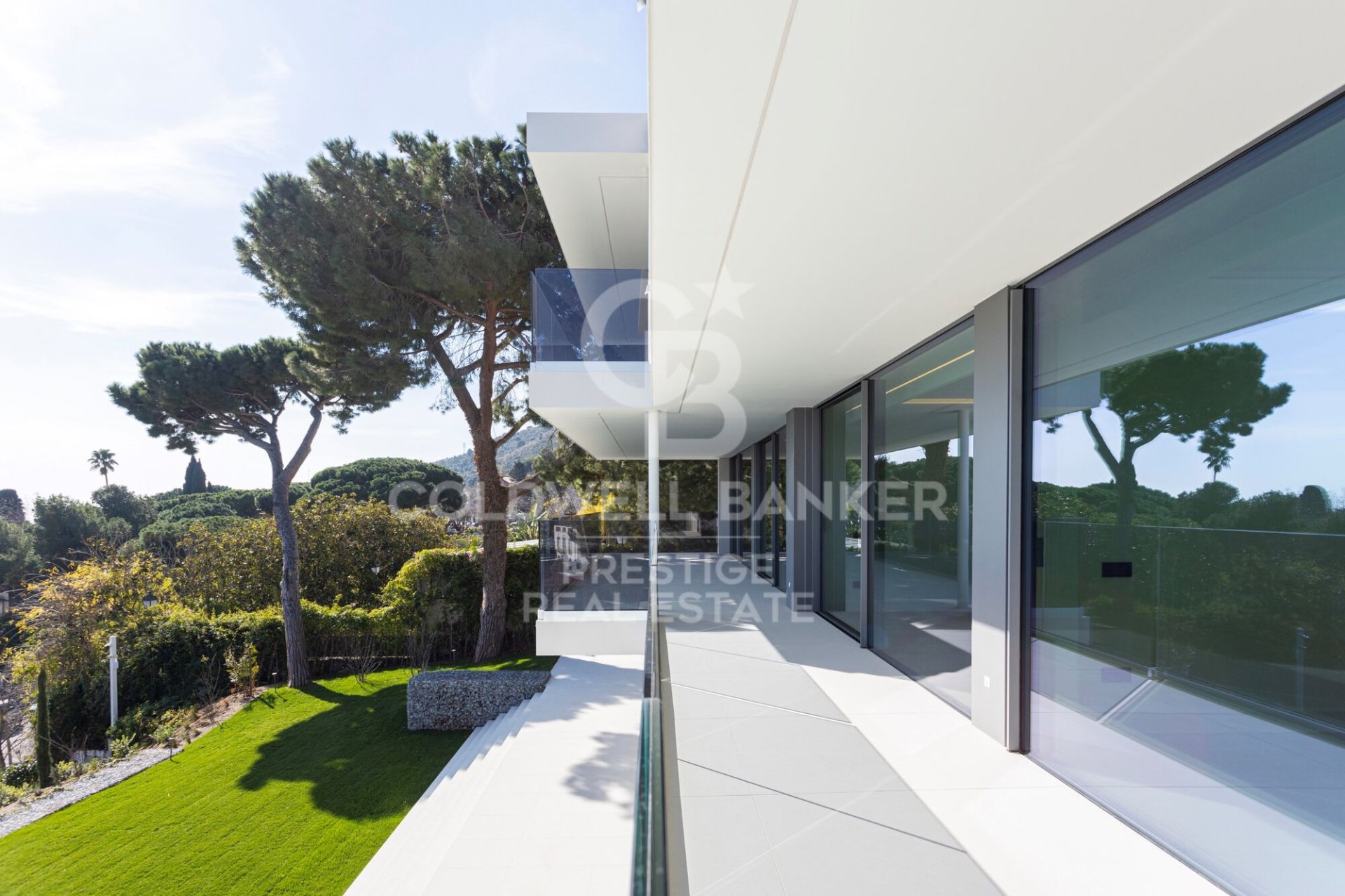 House à Barcelona, Espagne 8 chambres, 1216 m2 No. 159566