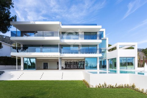 Māja Barcelona, Spānijā 8 istabas, 1216 m2 Nr. 159566