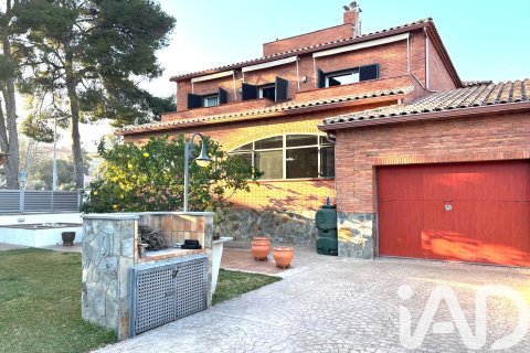 Māja Calafell, Tarragona, Spānijā 7 istabas, 427 m2 Nr. 173072