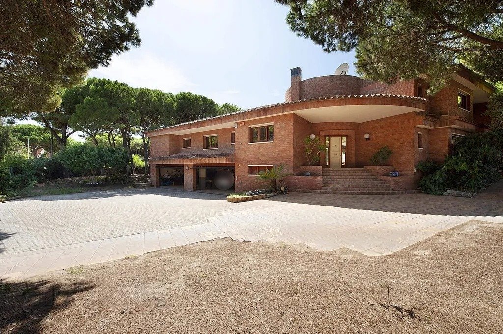 House à Gava, Barcelona, Espagne 6 chambres,  No. 140851