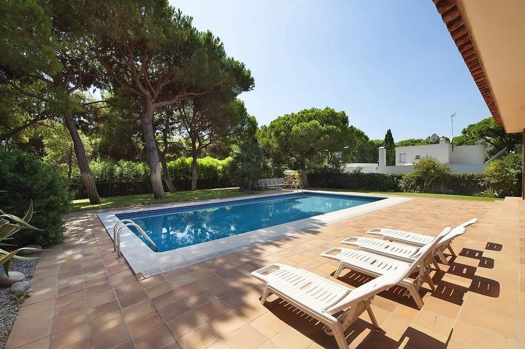 House à Gava, Barcelona, Espagne 6 chambres,  No. 140851