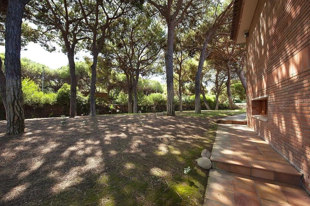 House à Gava, Barcelona, Espagne 6 chambres,  No. 140851