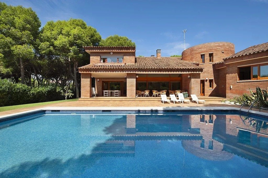 House à Gava, Barcelona, Espagne 6 chambres,  No. 140851