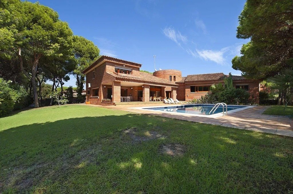 House à Gava, Barcelona, Espagne 6 chambres,  No. 140851