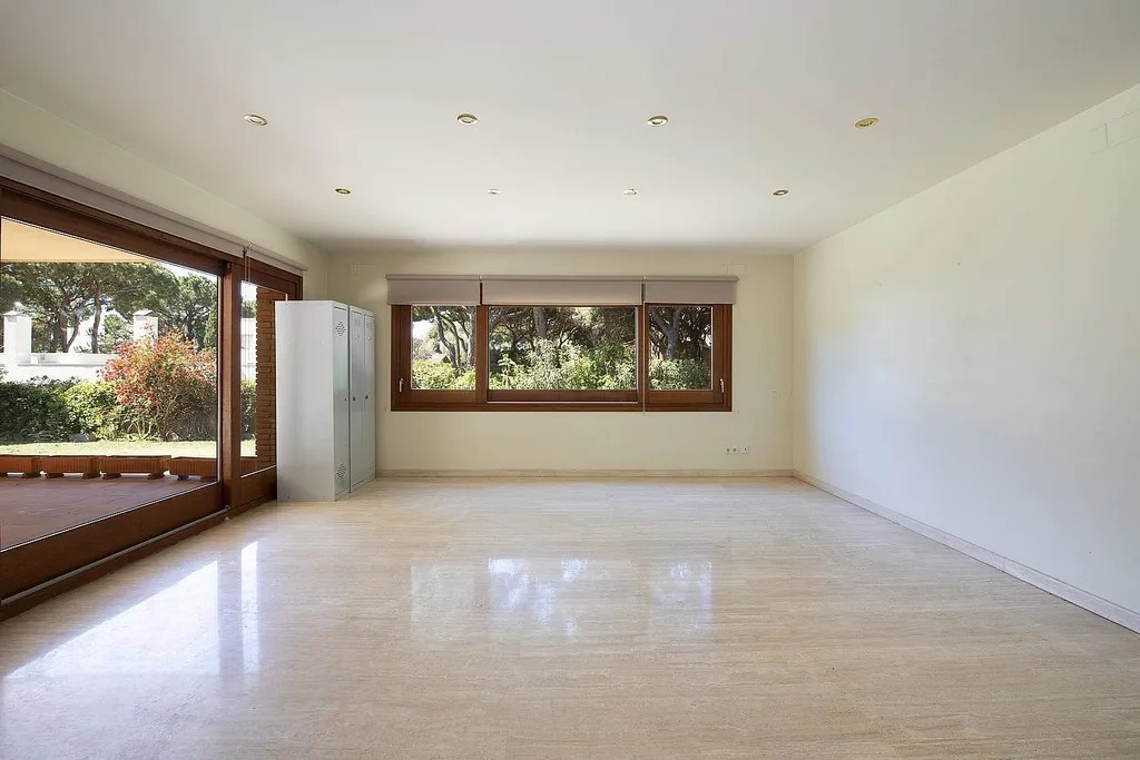House à Gava, Barcelona, Espagne 6 chambres,  No. 140851