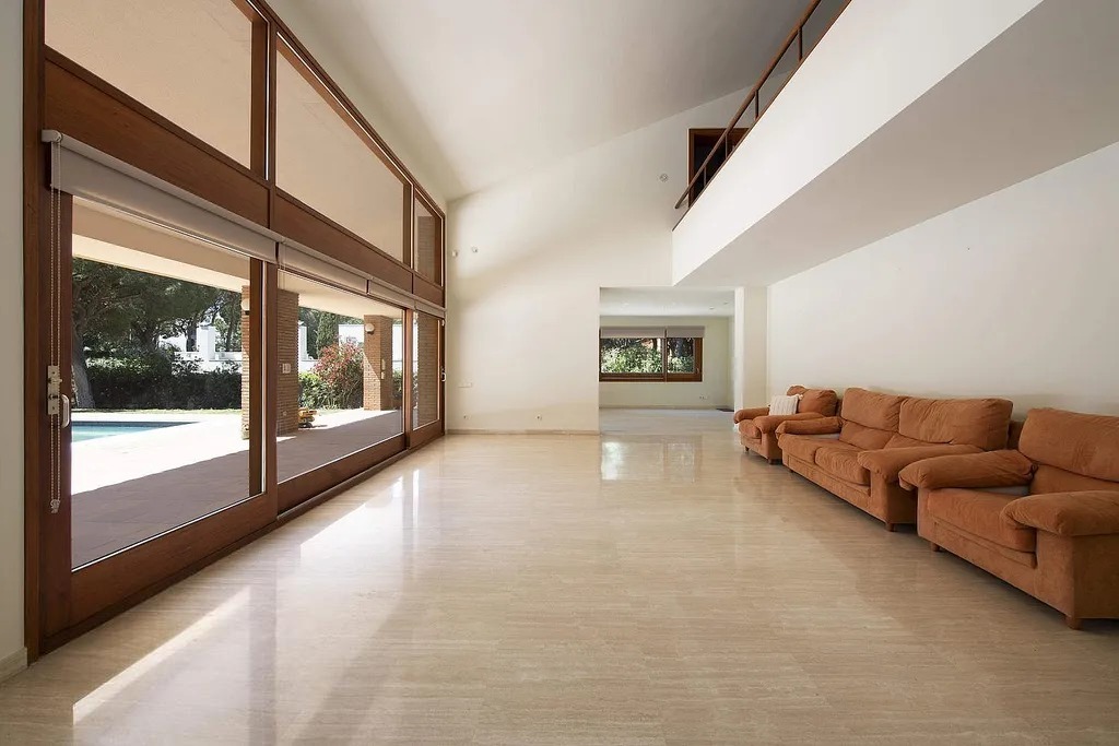 House à Gava, Barcelona, Espagne 6 chambres,  No. 140851