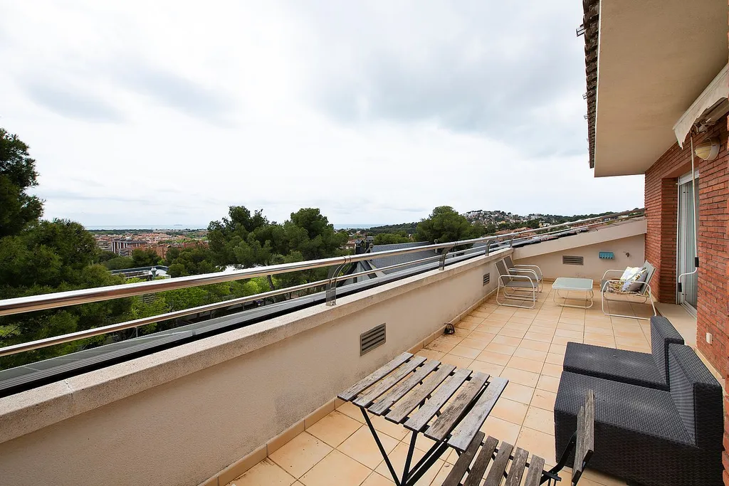 Māja Castelldefels, Barcelona, Spānijā 6 istabas,  Nr. 140852