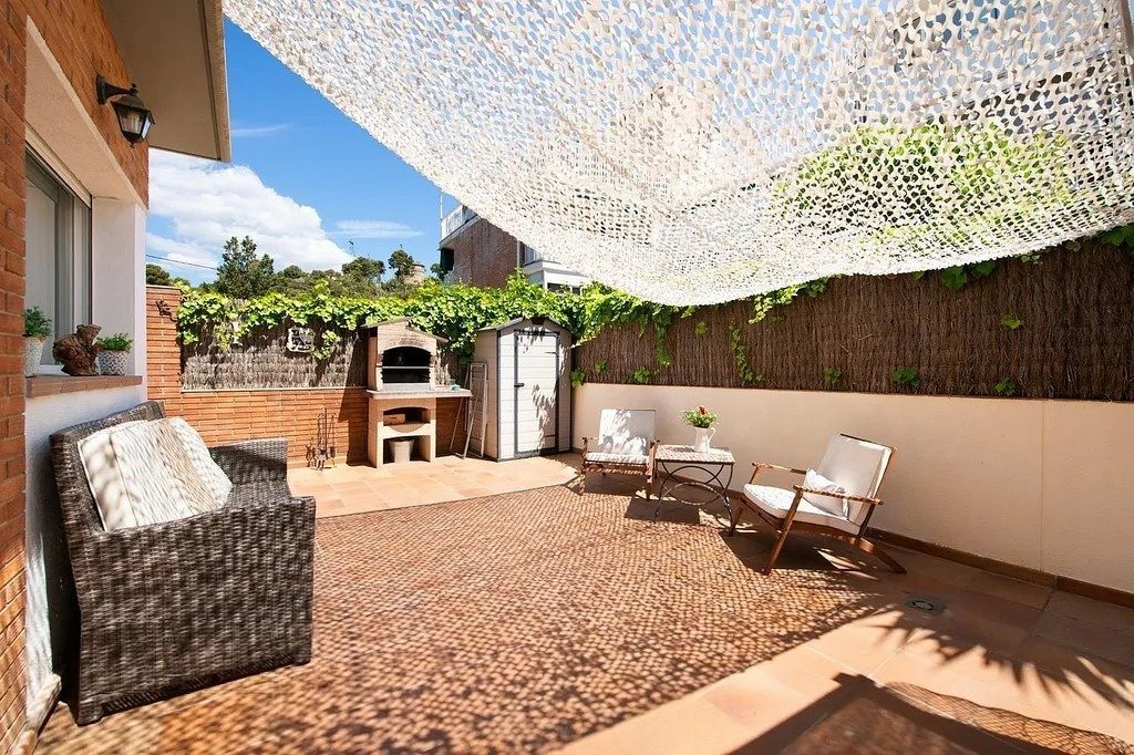 Villetta a schiera a Castelldefels, Barcelona, Spagna 4 camere da letto,  N° 140854