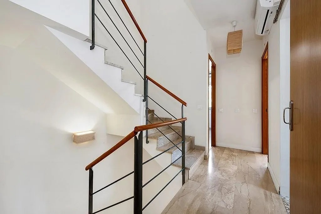 Villetta a schiera a Castelldefels, Barcelona, Spagna 4 camere da letto,  N° 140854