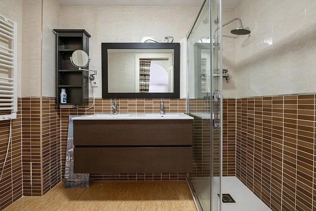Villetta a schiera a Castelldefels, Barcelona, Spagna 4 camere da letto,  N° 140854
