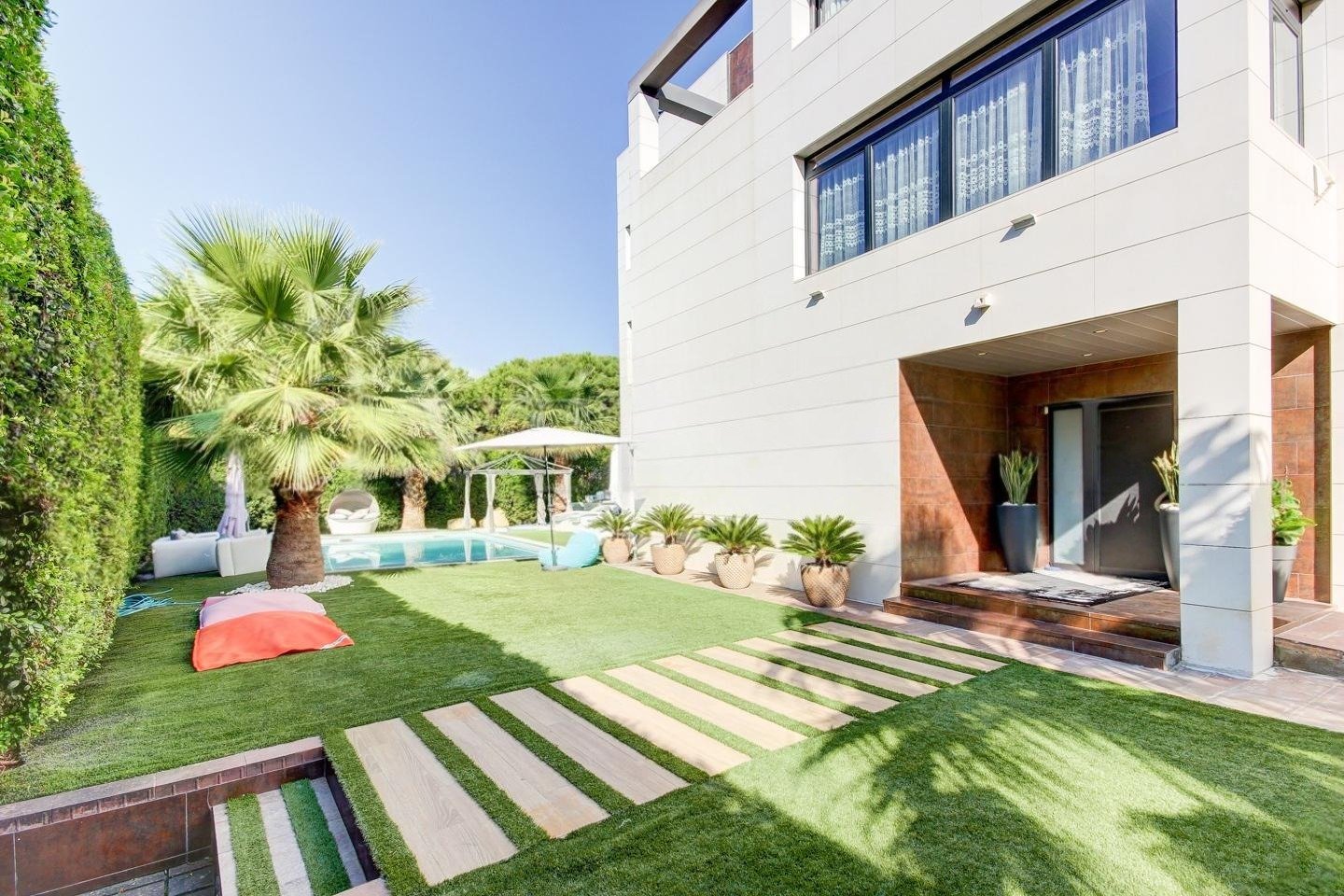 House in Gava, Barcelona, Spain 8 bedrooms, 945 sq.m. No. 140849