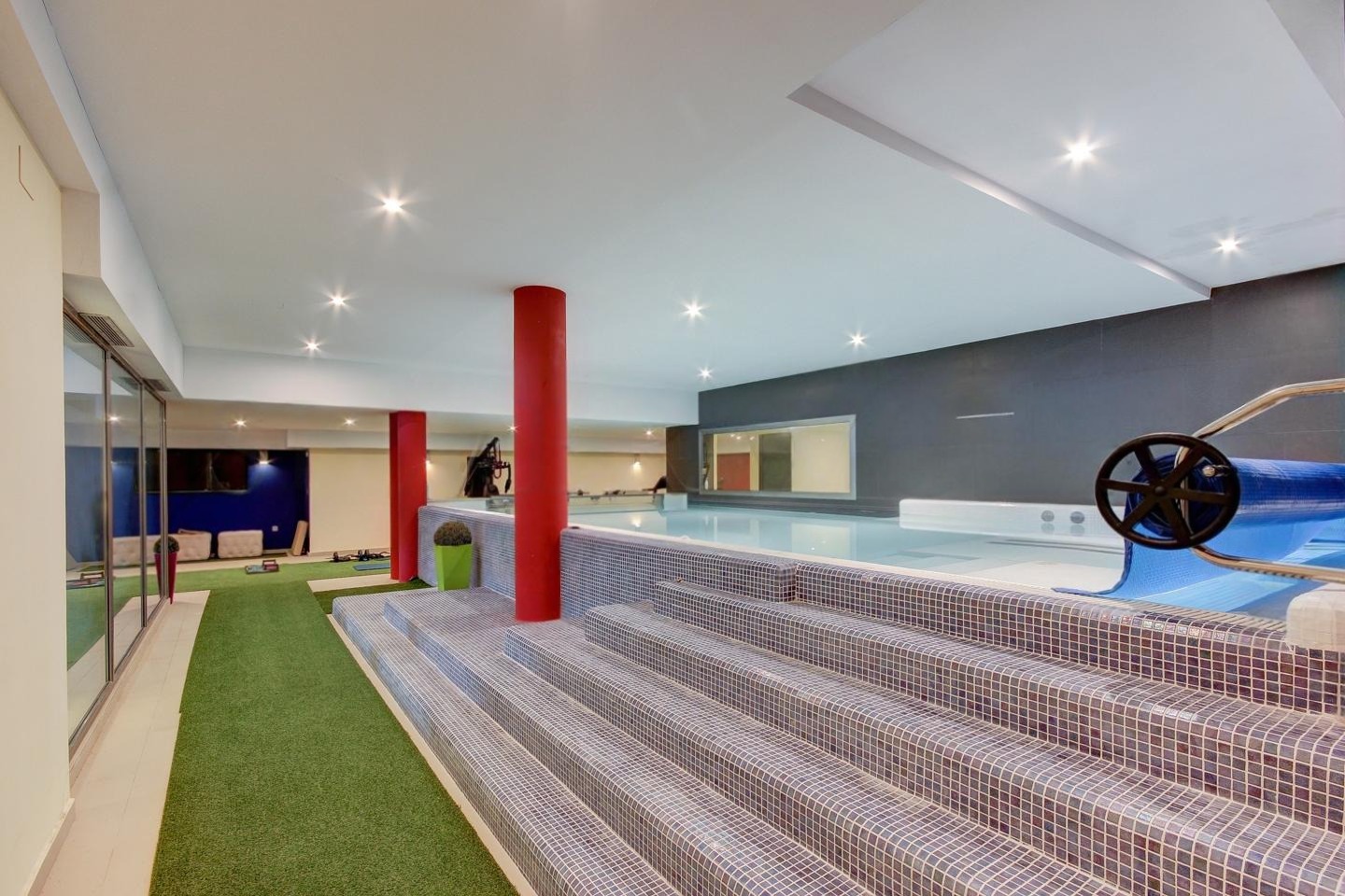 House in Gava, Barcelona, Spain 8 bedrooms, 945 sq.m. No. 140849