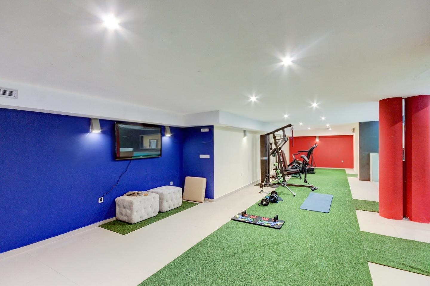 House in Gava, Barcelona, Spain 8 bedrooms, 945 sq.m. No. 140849