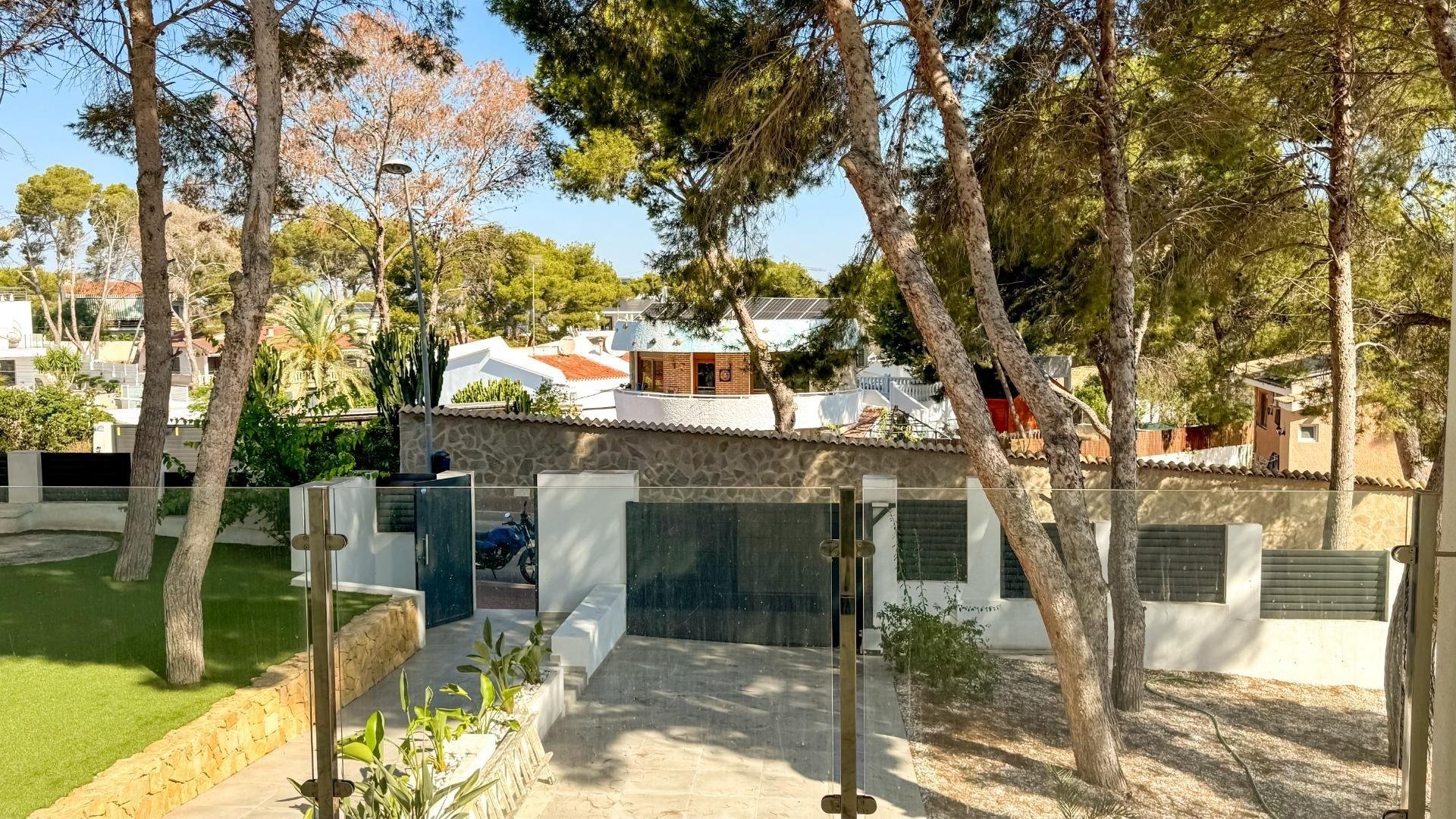 Villa i Los Balcones, Alicante, Spanien 4 sovrum, 337 kvm. Nr. 140635